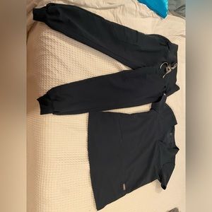 Barely worn Figs scrub set XXS shirt/XXSP joggers, indigo blue